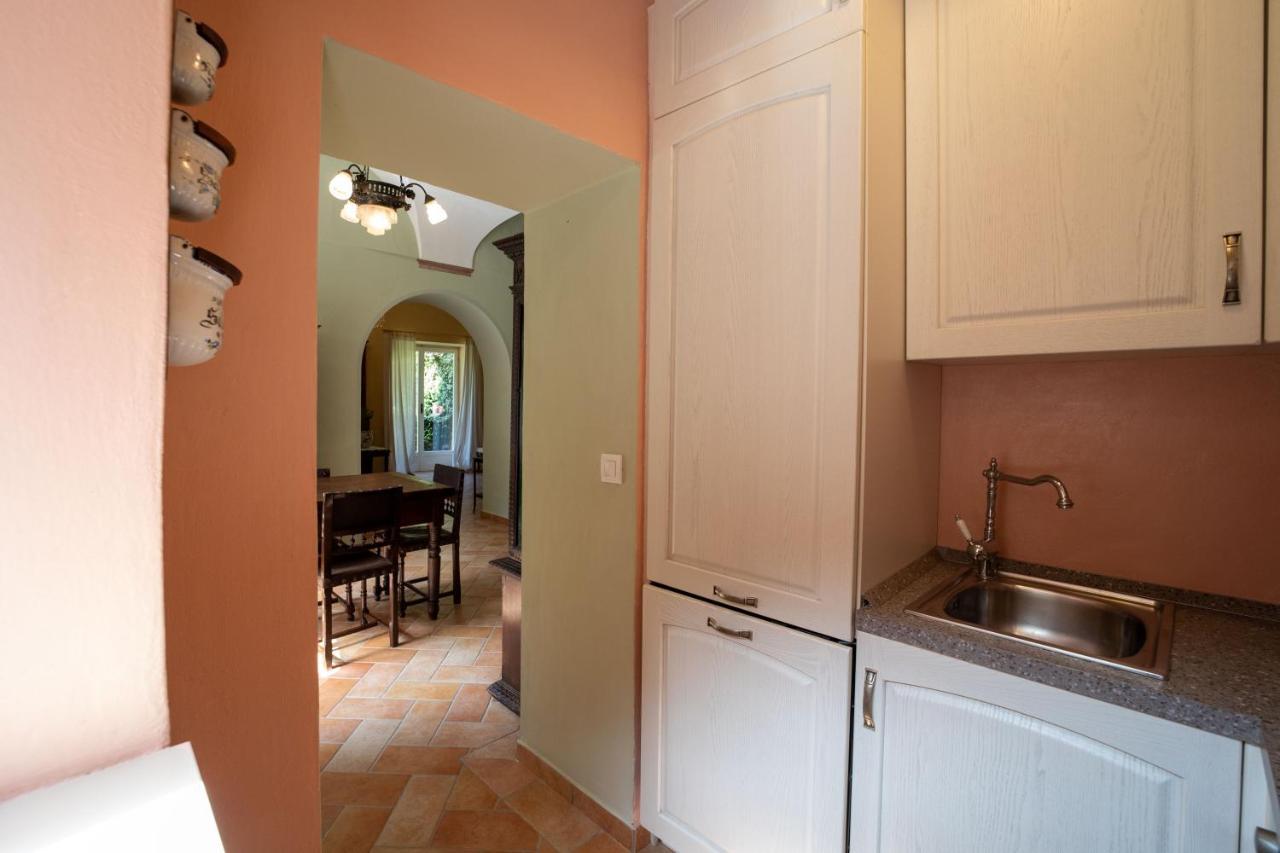 La Loggia Dei Frati Apartamento Cannero Riviera Exterior foto